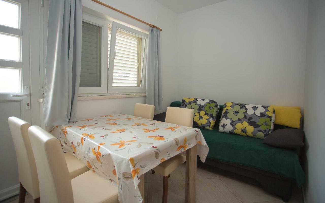Apartment Ribica Kaštela Εξωτερικό φωτογραφία