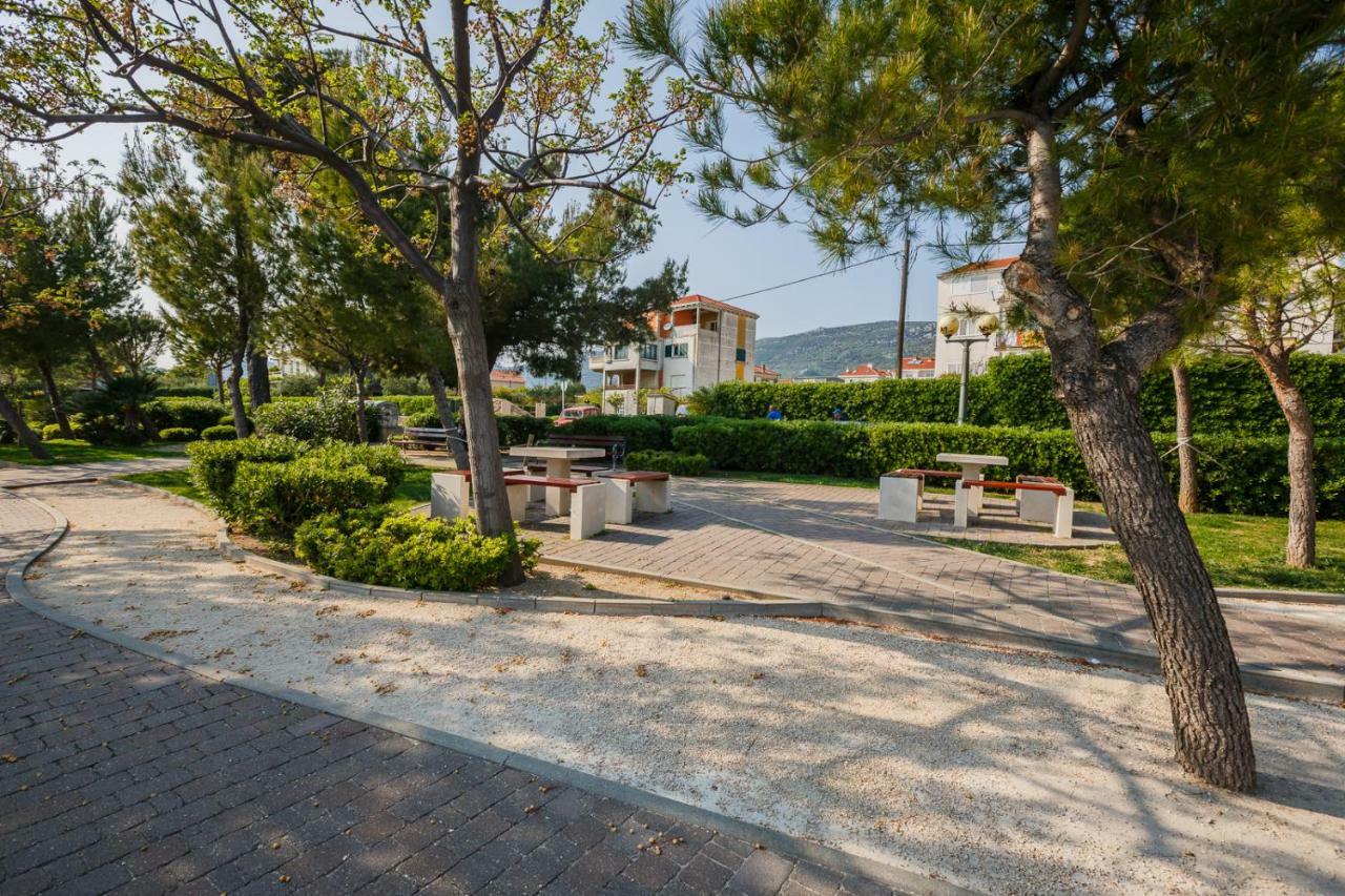 Apartment Ribica Kaštela Εξωτερικό φωτογραφία